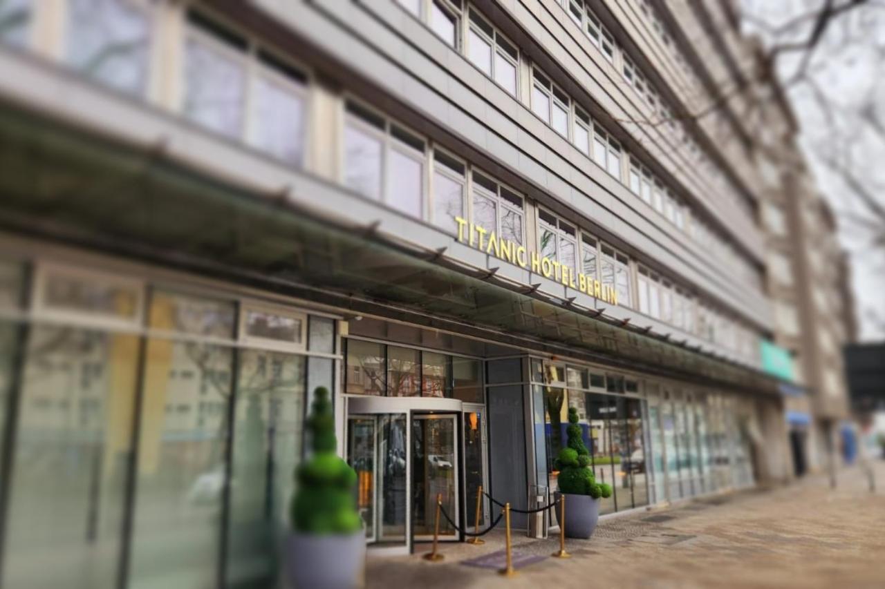 Titanic Comfort Kurfuerstendamm Berlim Exterior foto