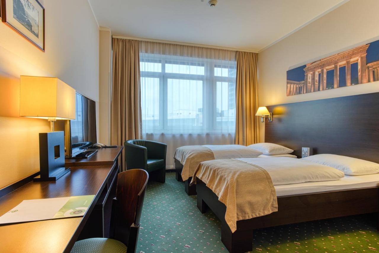 Titanic Comfort Kurfuerstendamm Berlim Exterior foto